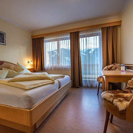 Hotel Raunig バド クラインキルヒハイム エクステリア 写真