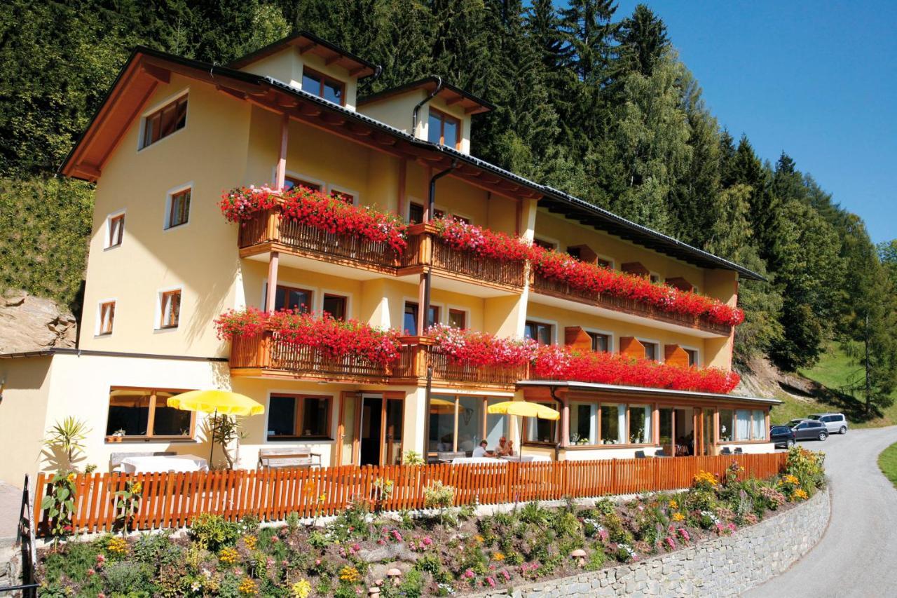 Hotel Raunig バド クラインキルヒハイム エクステリア 写真